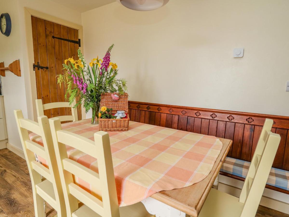 Buzzards Breg Villa Билт Уелс Екстериор снимка